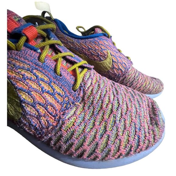 Nike Women's Roshe One Flyknit Red & Orange Athletic Shoes -‎ Size 6.5 - Picture 4 of 7